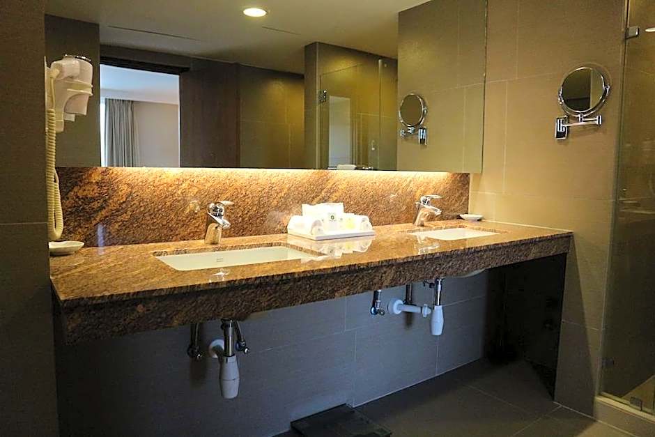 Garden Orchid Hotel