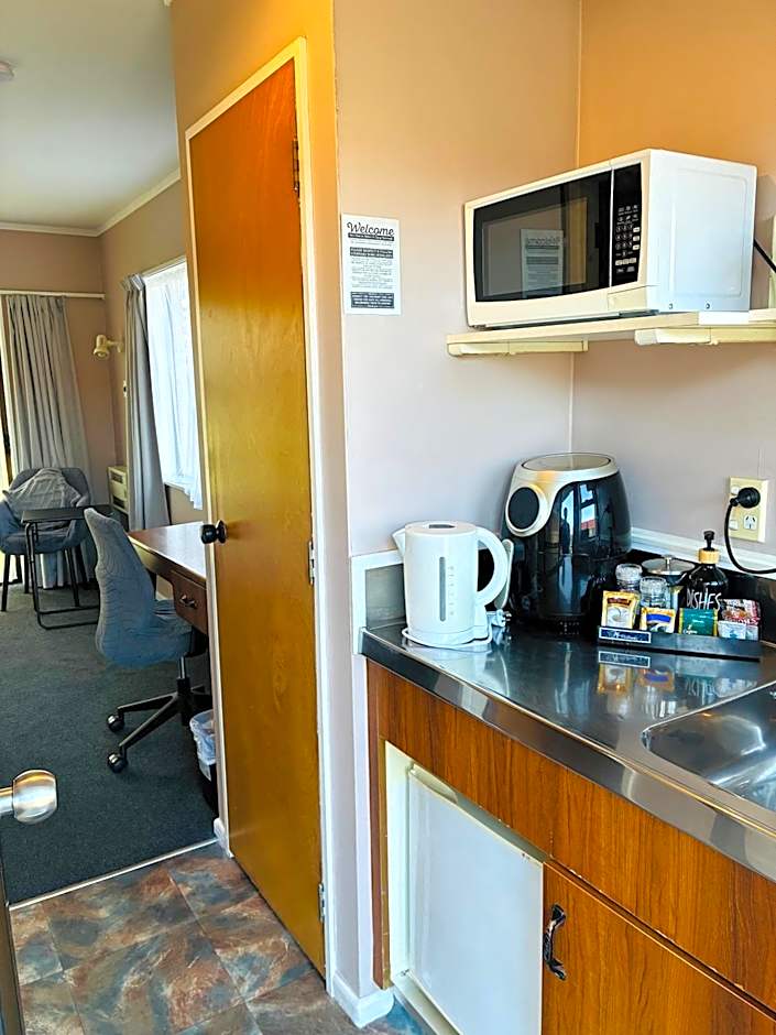 Awatea Park Motel