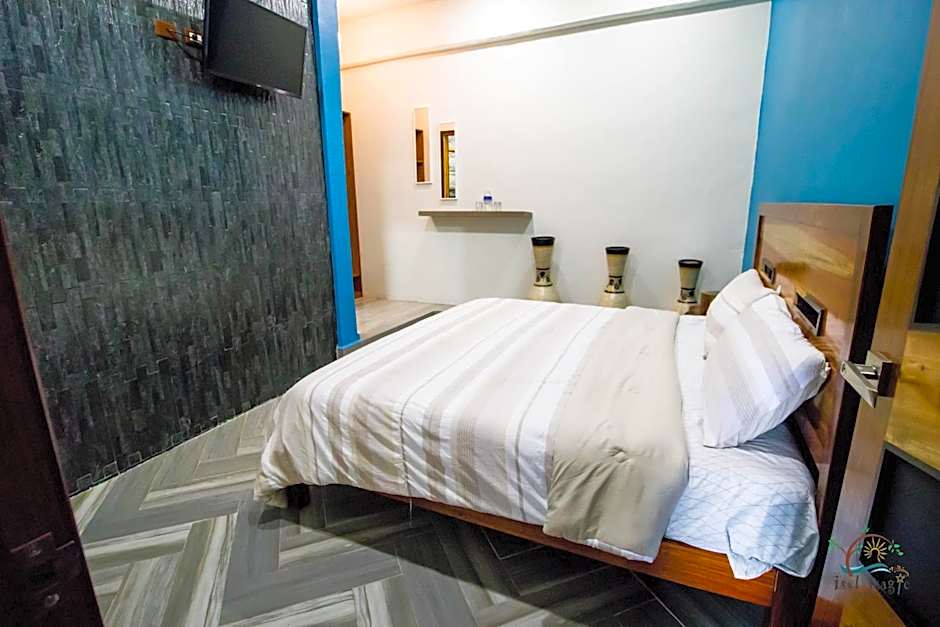 isel magic hotel