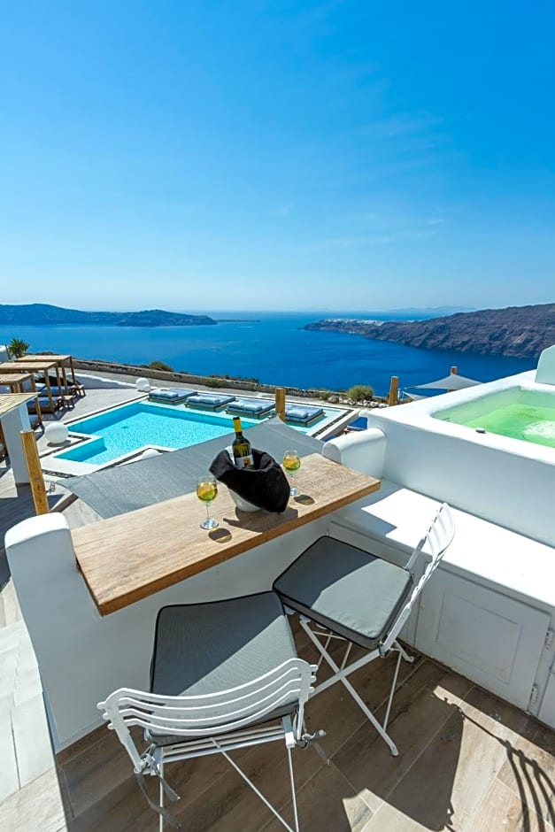 Santorini's Balcony Art Houses
