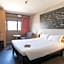 ibis Valencia Bonaire Airport Hotel