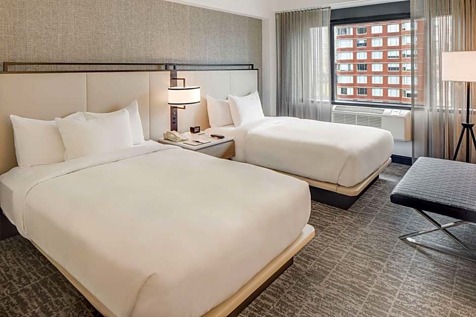 DoubleTree By Hilton Hotel Jersey City