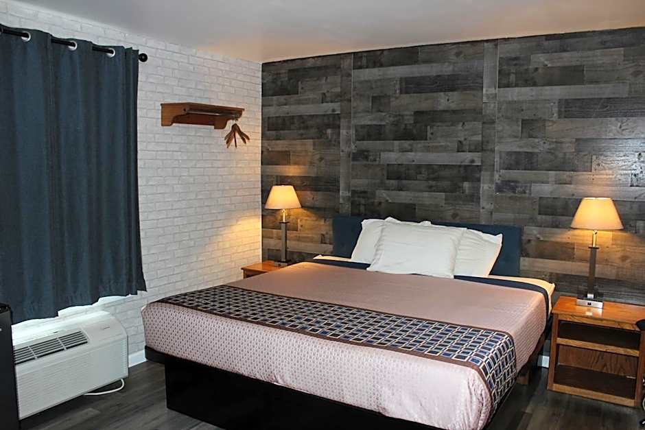 Cedarwood Inn of Ashland