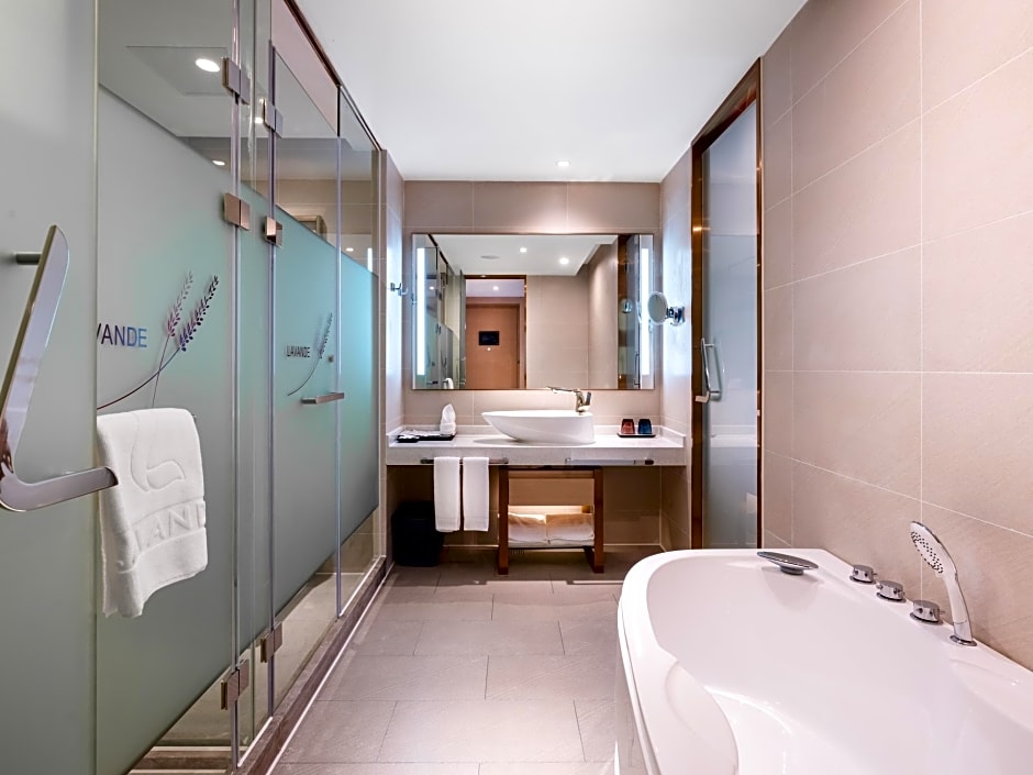 Lavande Hotel Zunyi Times Tianjie