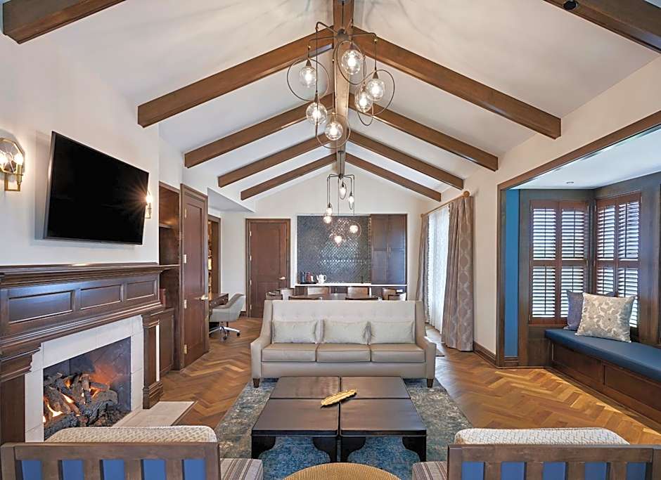 The Inn at Meadowbrook
