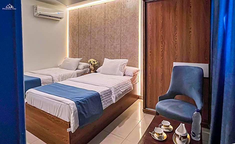 PANORAMA view pyramids