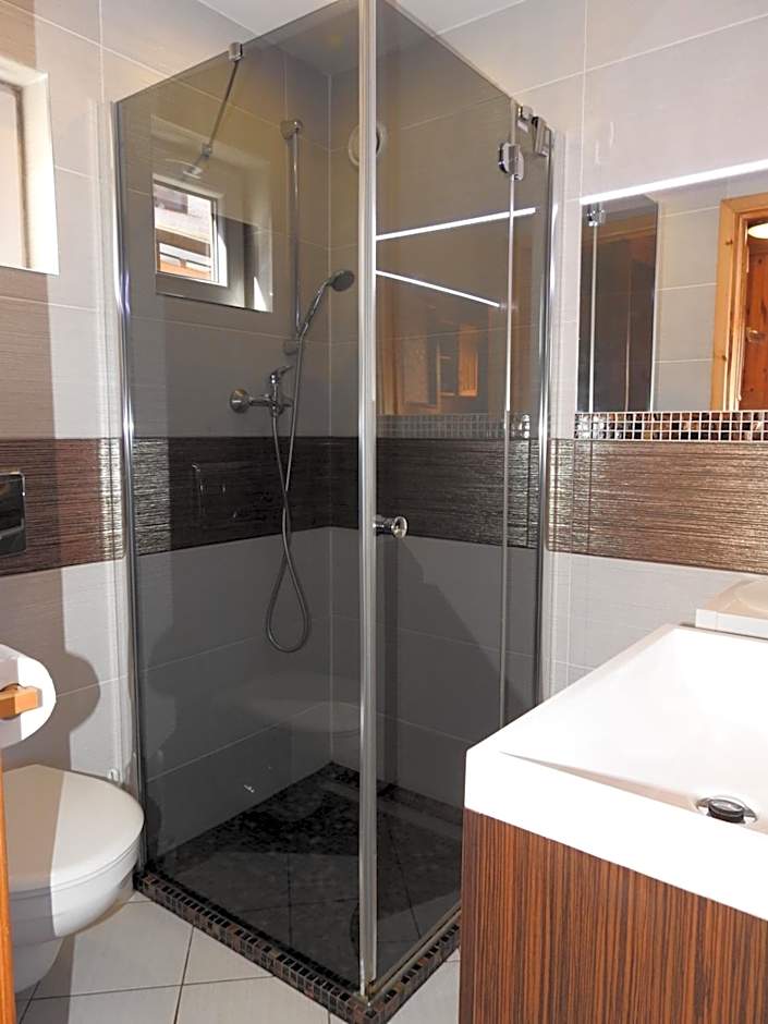 Domki u Skrzata Drewniane