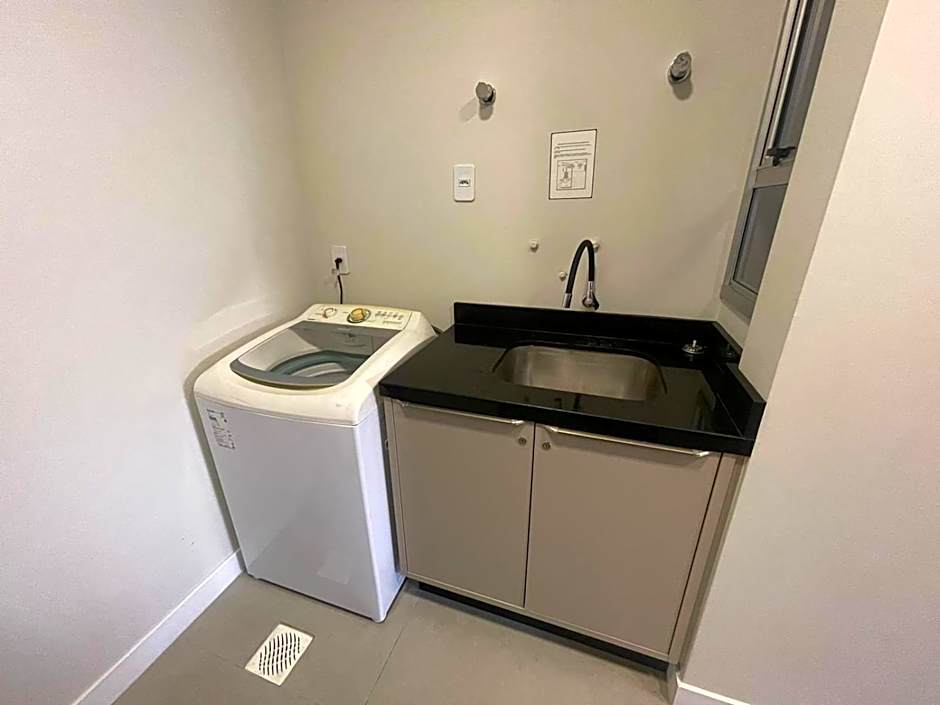 cód 67 - Excelente apartamento á 350m do mar!