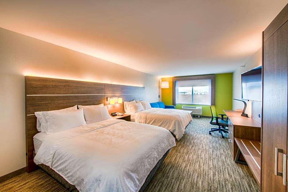 Holiday Inn Express and Suites Remington By IHG