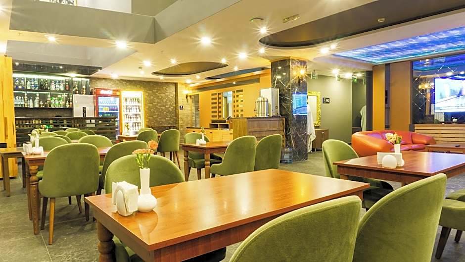 Zeynel Hotel