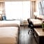 Delta Hotels by Marriott Cincinnati Sharonville