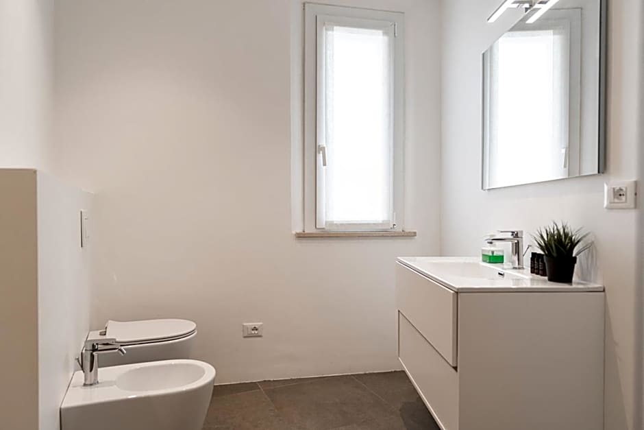 Amare Suite & Apartments