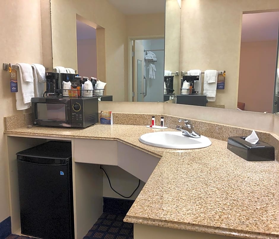 Baymont by Wyndham Grand Rapids SW/Byron Center
