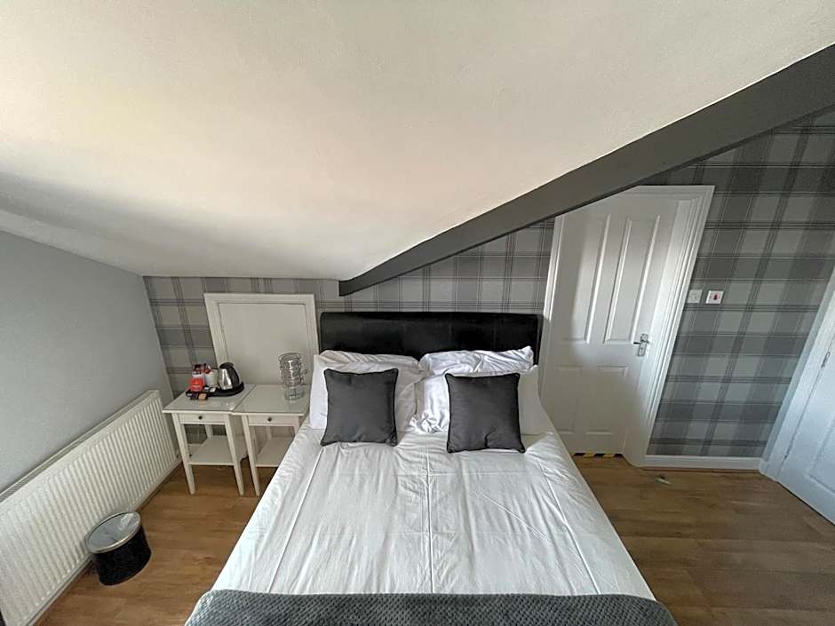 The Whittington & Cat