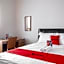 RedDoorz near Siloam Karawaci 3