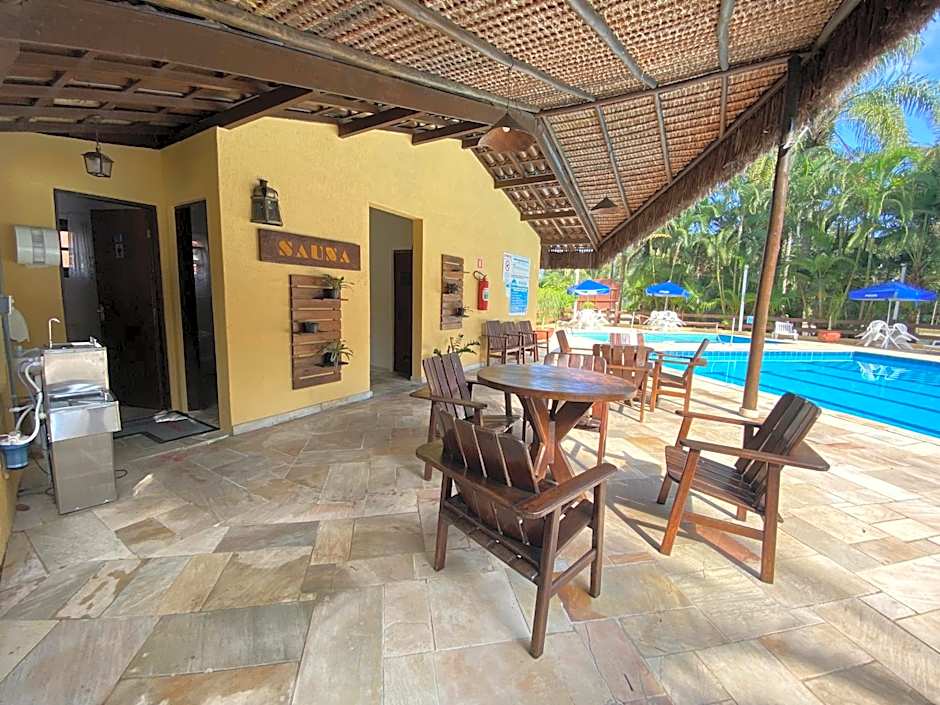 Flat Estudio 220 amarílis 3 Piscinas climatizadas, carregar veiculo eletrico, Bertioga, Riviera de São Lourenço Apartamento estúdio, cozinha equipada completa, serviço de hotelaria, limpeza e trocas diária de toalhas, WI-FI 500 MB