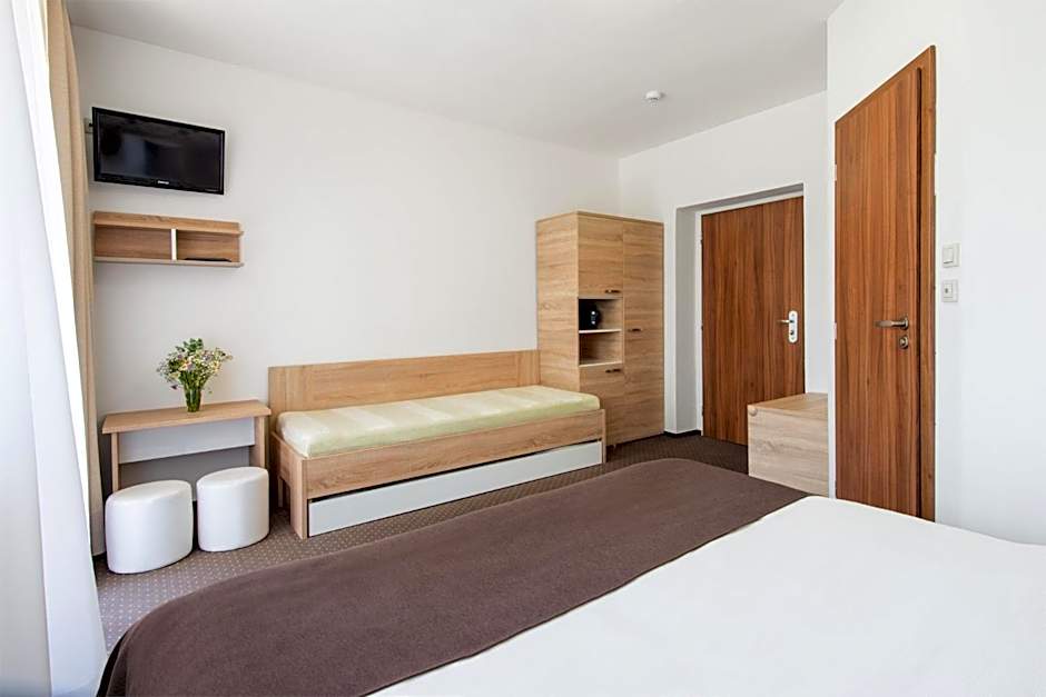Hotel Bon