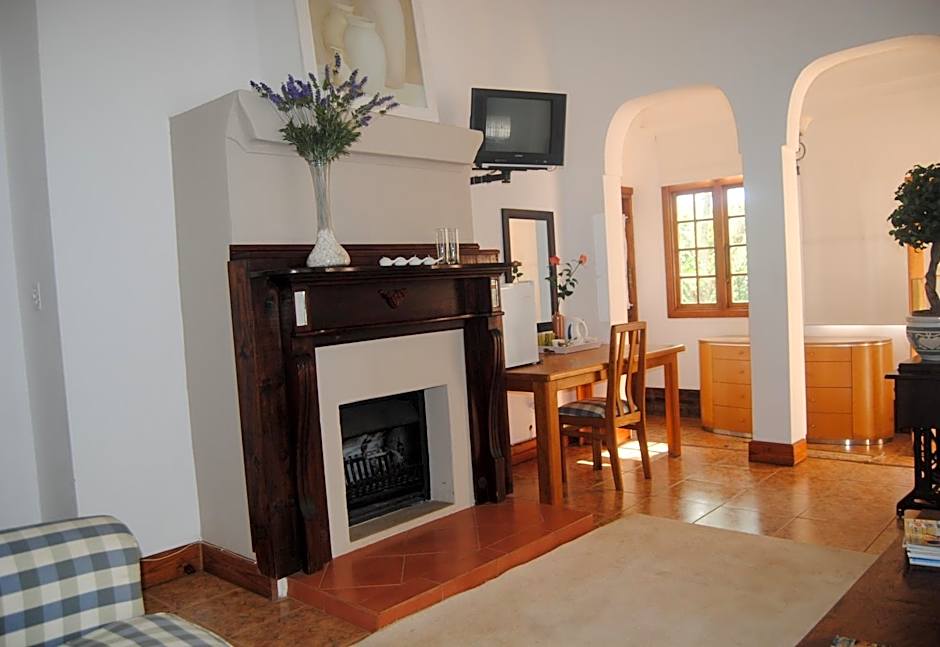 Royston Hall Historical Guesthouse