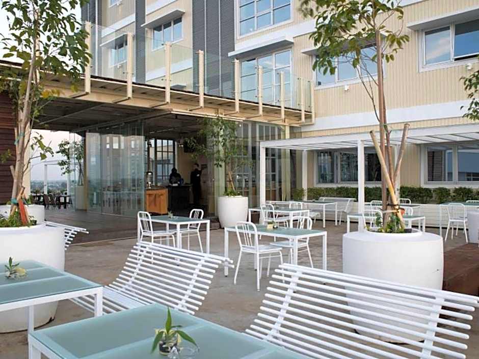 Gajahmada Avara Boutique Hotel
