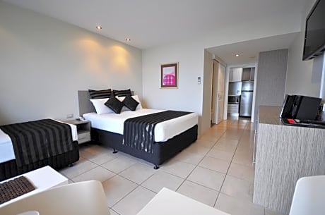 Executive Corner Room