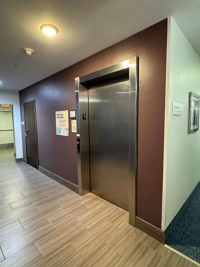 Garner Hotel Longview South By IHG