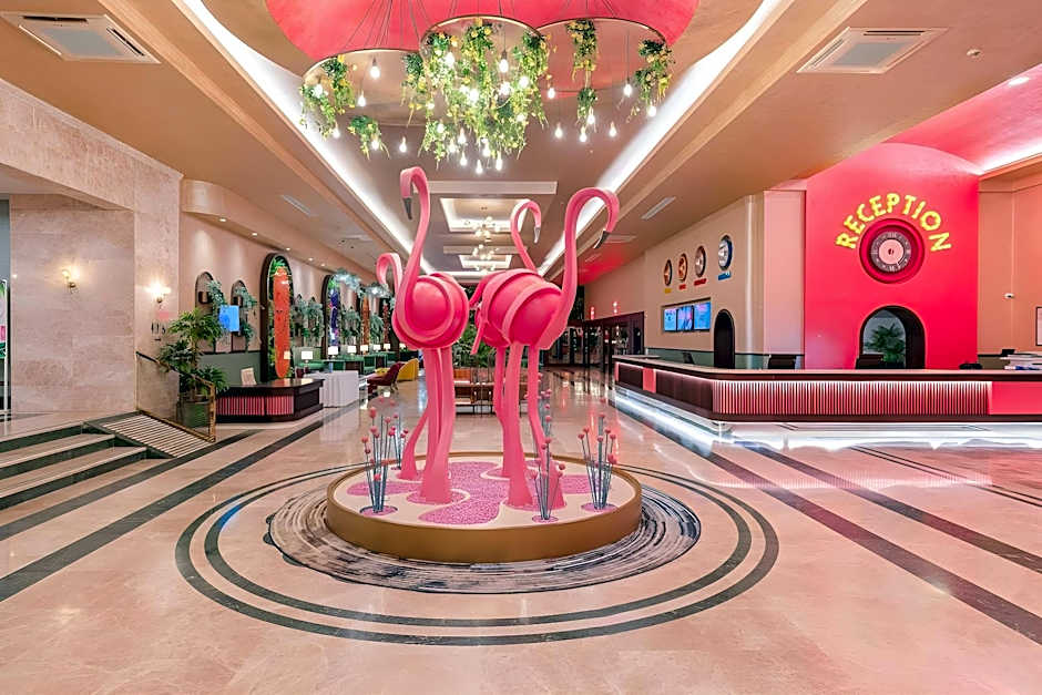 Megasaray WestBeach Antalya