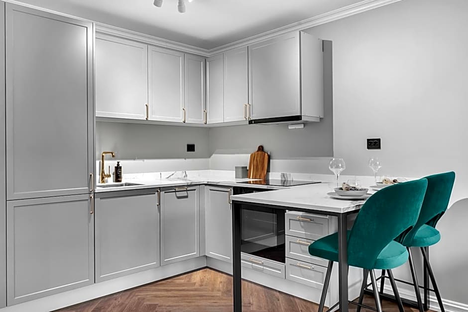 Enter St Elisabeth Suites & Spa