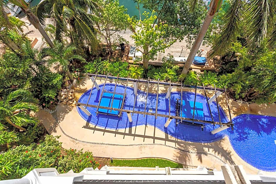 Aventuras Club Marina