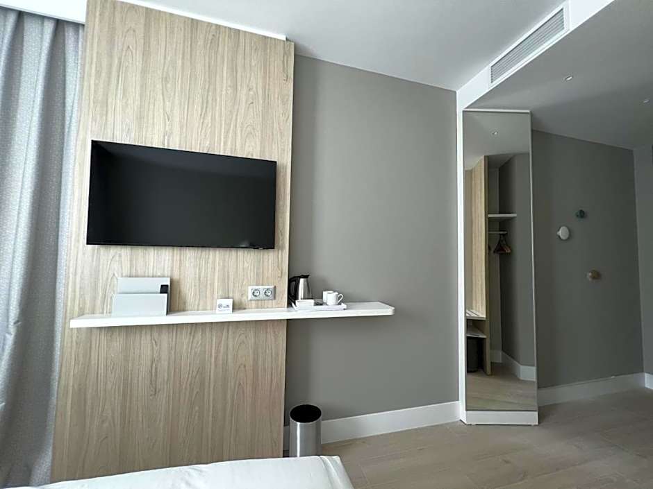 Holiday Inn Express Madrid Airport By IHG