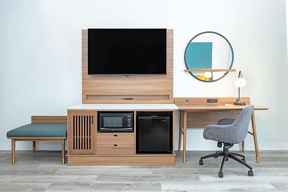 La Quinta Inn & Suites by Wyndham Sherman