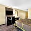 Super 8 by Wyndham Dickson