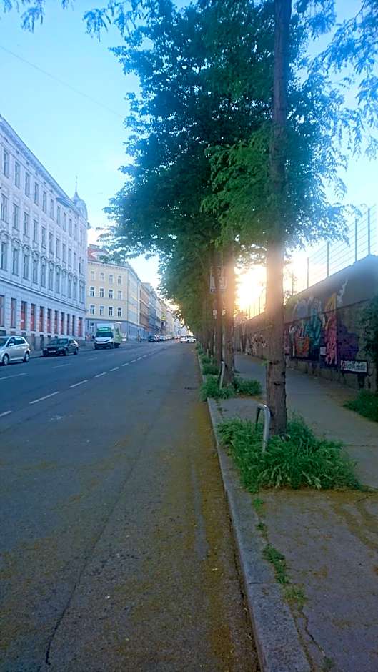 ABAI Apartments 1150 only WWW-On-line-Check-in & SelfService