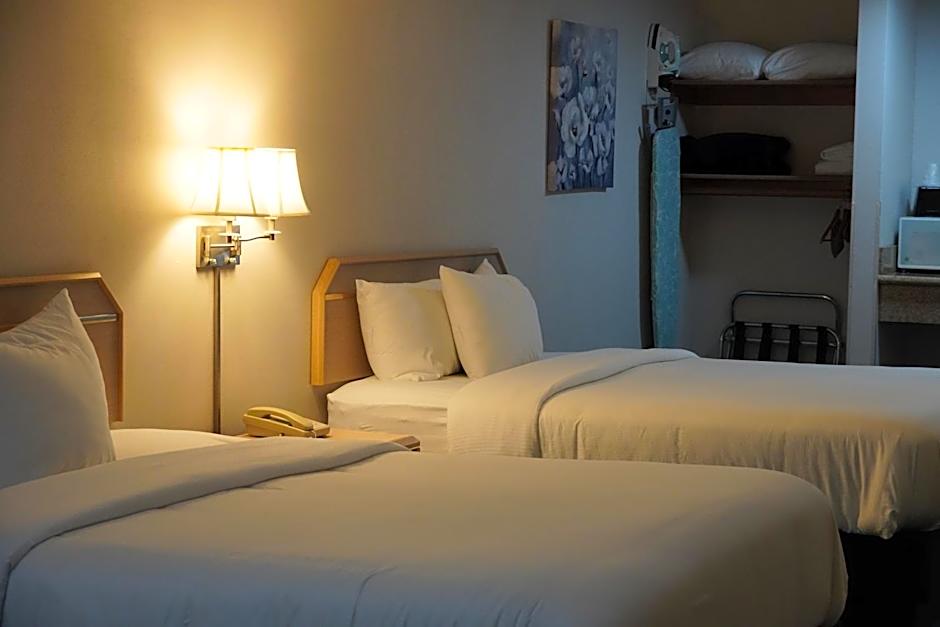 Timberland Inn & Suites