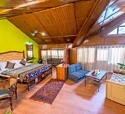 Hotel D' Chalet