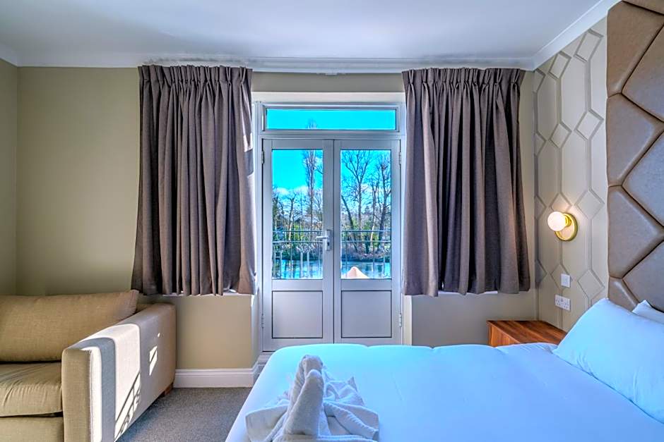 Uno Thames Hotel Maidenhead -Reopened Brand New Again