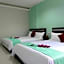 Mega Inn