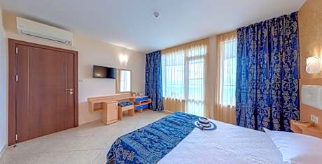 Double or Twin Room with Balcony