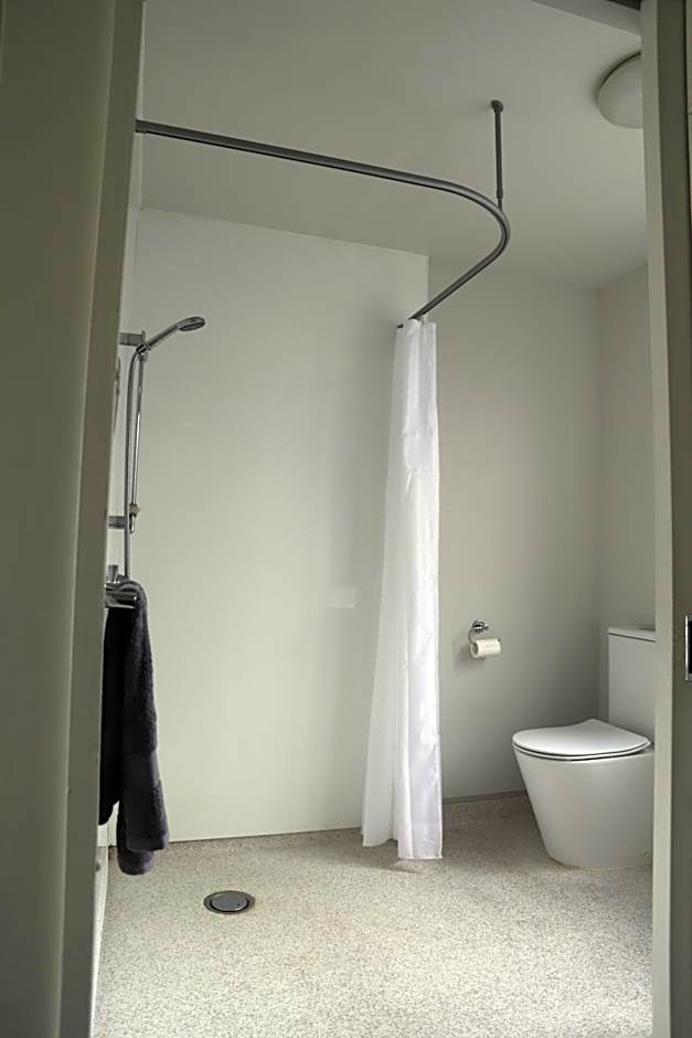 Sierra Beachfront Motel