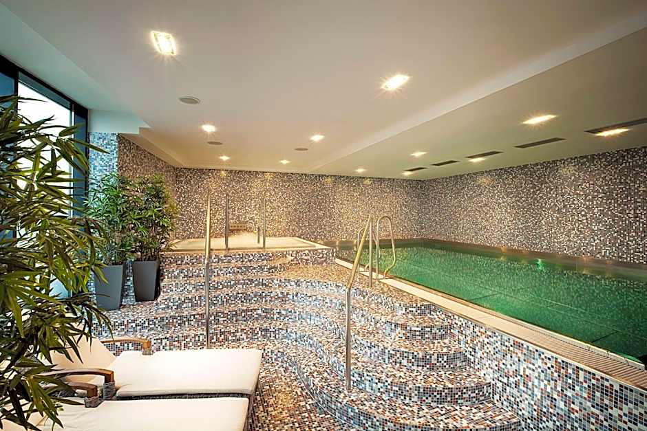 NH Bratislava Gate One