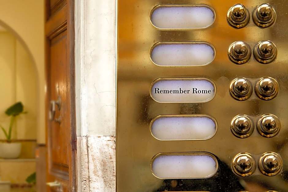Amalia Suites by Remember Rome