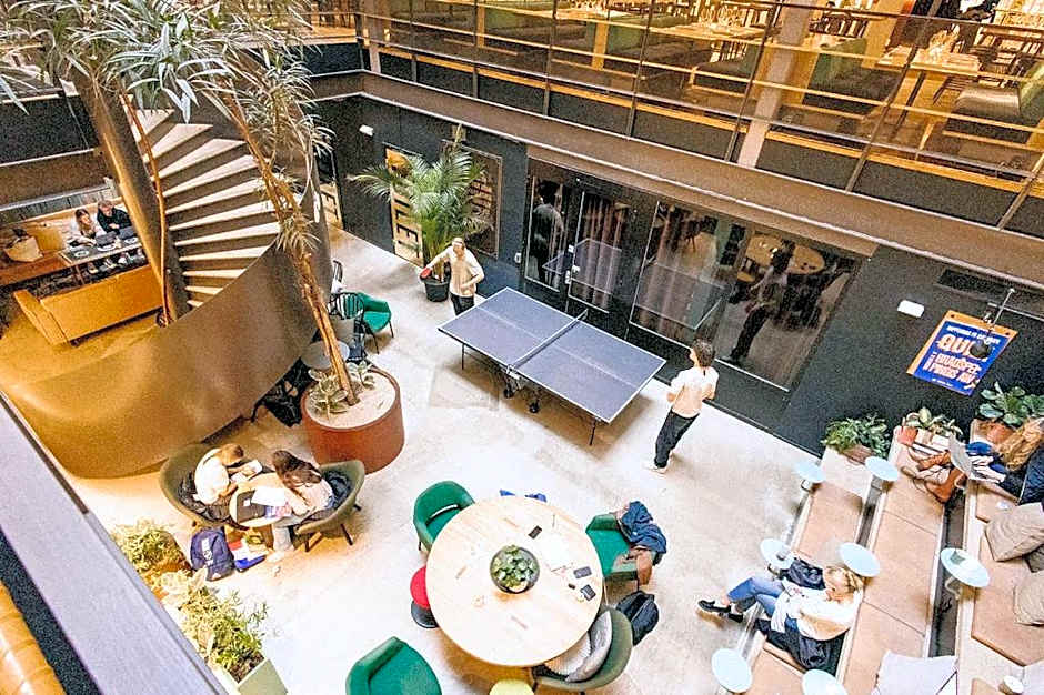 Hotel With Urban Deli