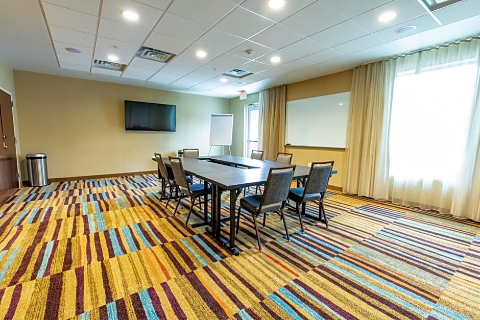 Fairfield Inn & Suites by Marriott Atlanta Woodstock