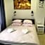 Comfort Stay, EV, Parking
