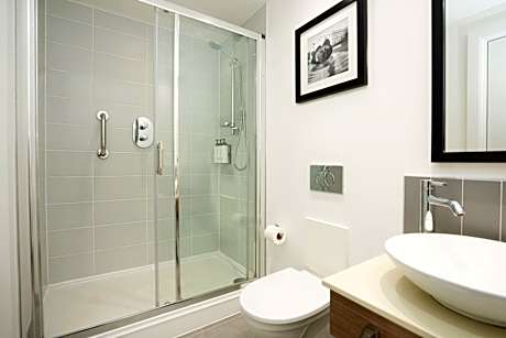 1 King Studio Suite