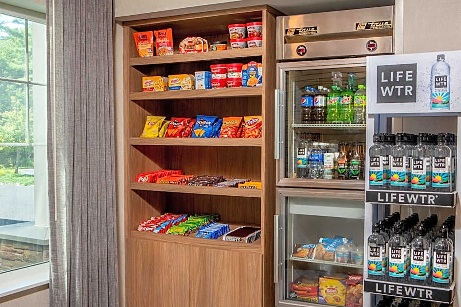 Fairfield Inn & Suites by Marriott Brunswick Freeport