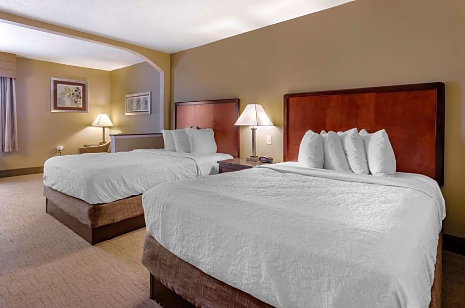 Best Western Plus Inn at Hunt Ridge