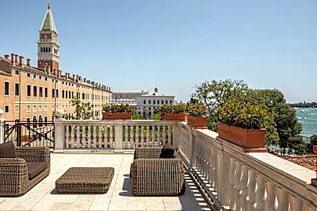 San Giorgio Family Terrace Suite | 2-Bedroom