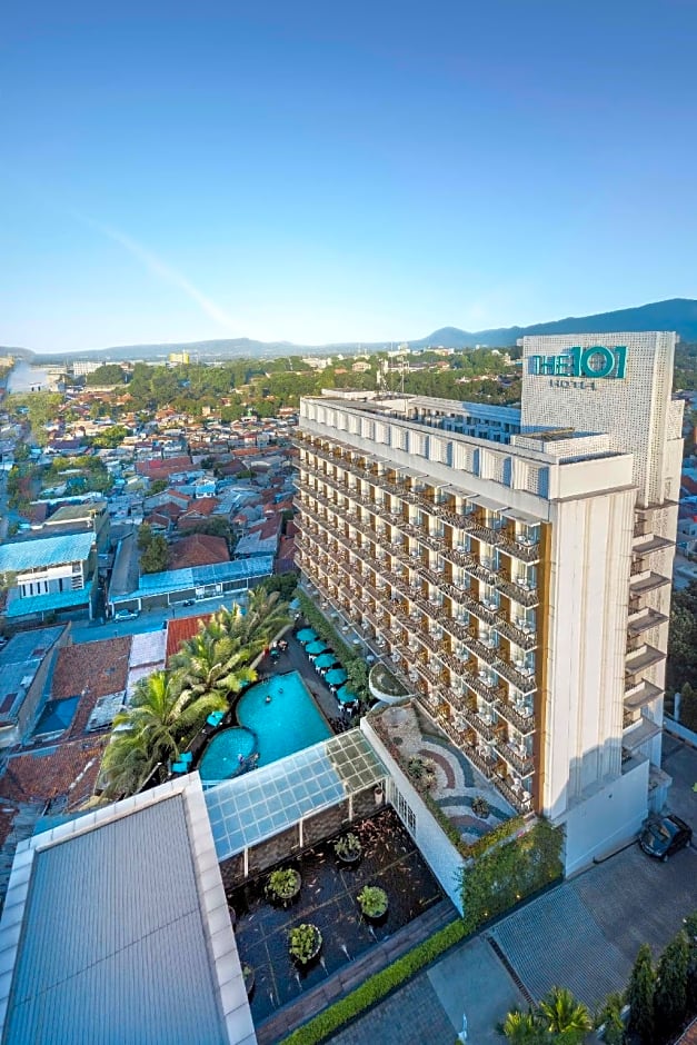 The 1o1 Bogor Suryakancana Hotel