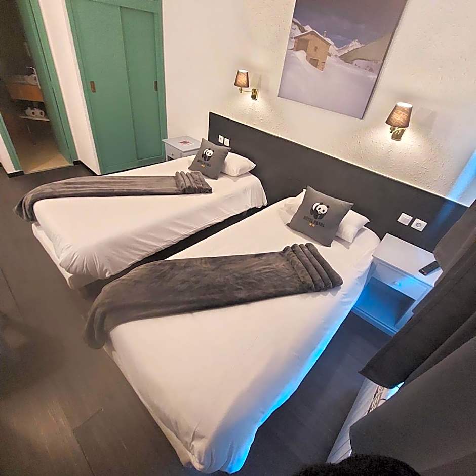 Hotel Panda