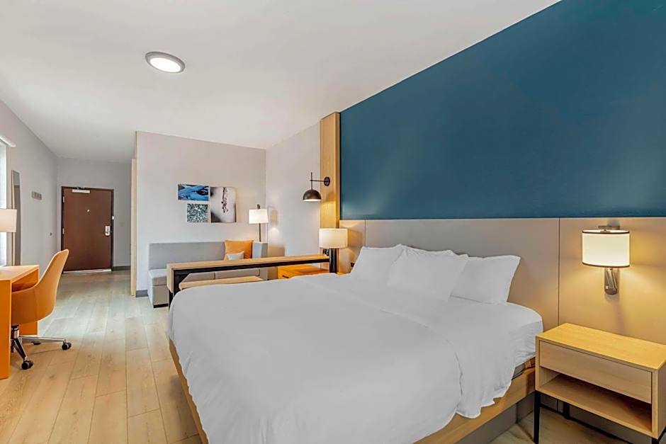 Comfort Suites Cheyenne